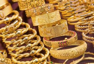 سبيكة ذهب عيار 24 في سوق الذهب السعودي