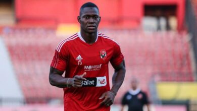 اليو ديانج يرتدي قميص النادي الاهلي بعد انتهاء إعارته من نادي الخلود السعودي