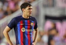 كريستنسن مدافع برشلونة خلال مواجهة في الليغا